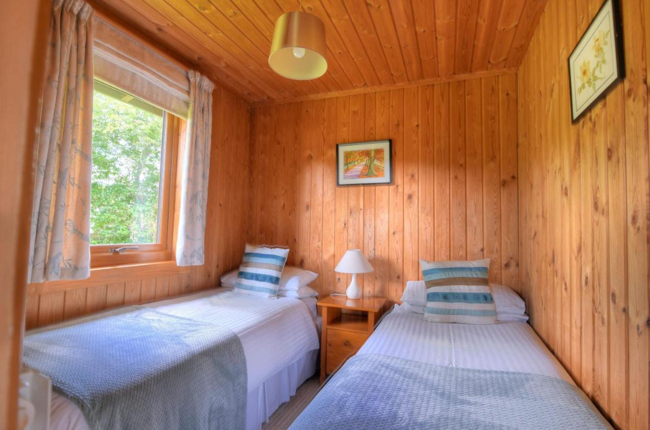 ライム・レジス 4 Pinewood Retreatヴィラ エクステリア 写真